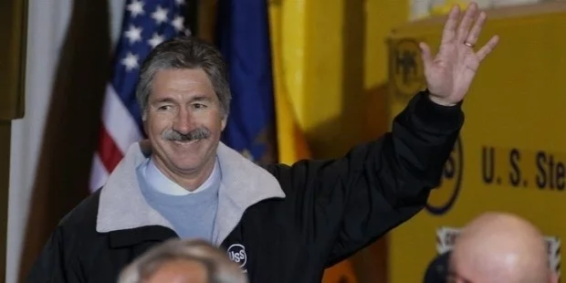 mario longhi alcoa president
