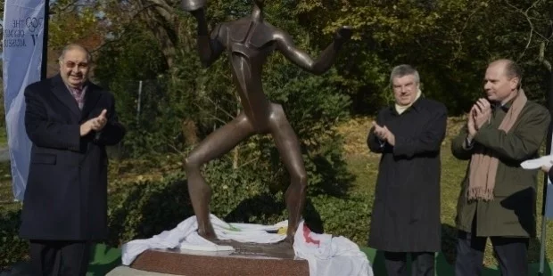 алишер усманов, томас бах, филипп леуба алишер усманов, томас бах, филипп леуба