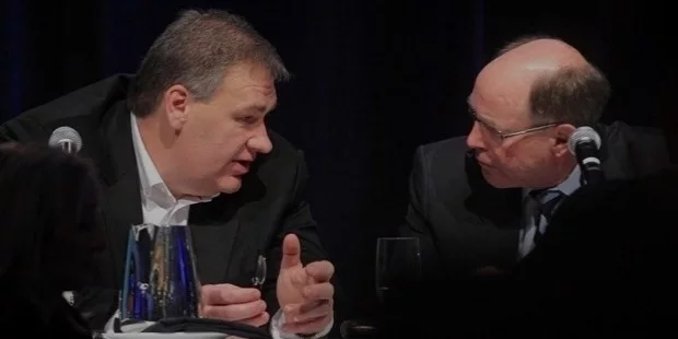 murray edwards compares notes with former bank of canada governor david dodge murray edwards compares notes with former bank of canada governor david dodge