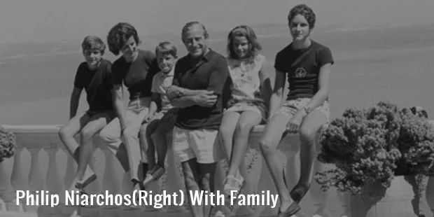 philip niarchos right with family