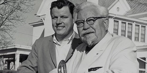 основатель kfc сандерс полковник