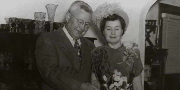 жена полковника сандерса