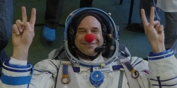 guyclowninspace6 guyclowninspace6