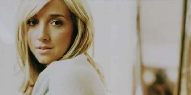 ashleymonroe04 430x250 ashleymonroe04 430x250