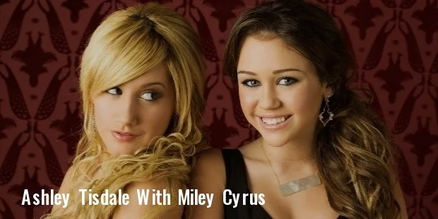 nini ashley tisdale and miley cyrus 6690700 1600 1200 nini ashley tisdale and miley cyrus 6690700 1600 1200