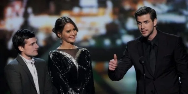 liam hemsworth awards liam hemsworth awards
