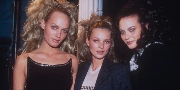 amber valletta, kate moss and shalom harlow in 1996 amber valletta, kate moss and shalom harlow in 1996