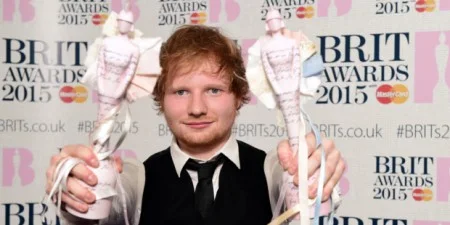 Peoples Choice, Brit, Teen Choice, MTV Europe Music, Radio Disney Music, NRJ Music, American Music, MuchMusic Video, Echo, YouTube Music, Bravo Otto